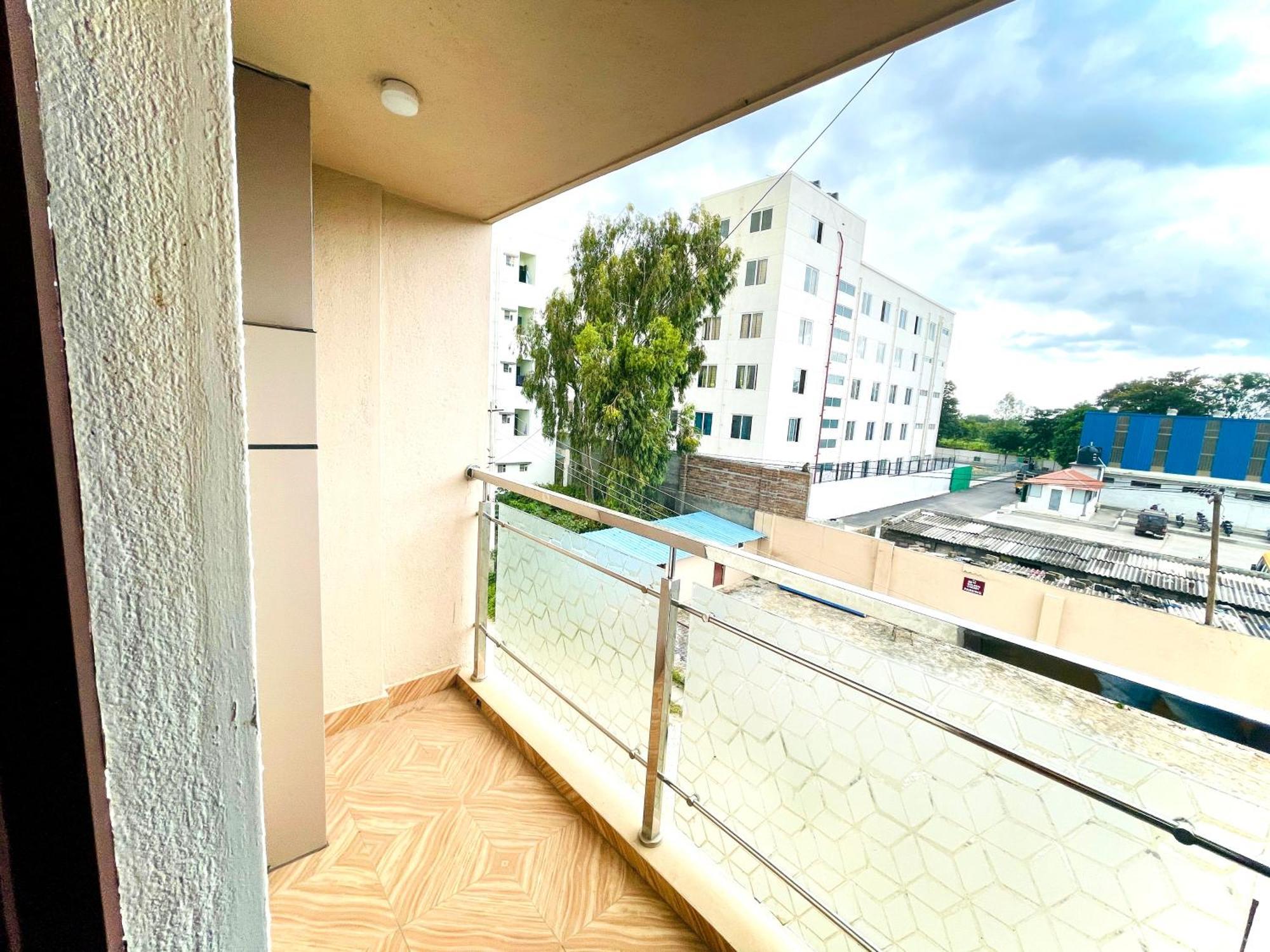 Aura By Agira Hotels Yelahanka エクステリア 写真