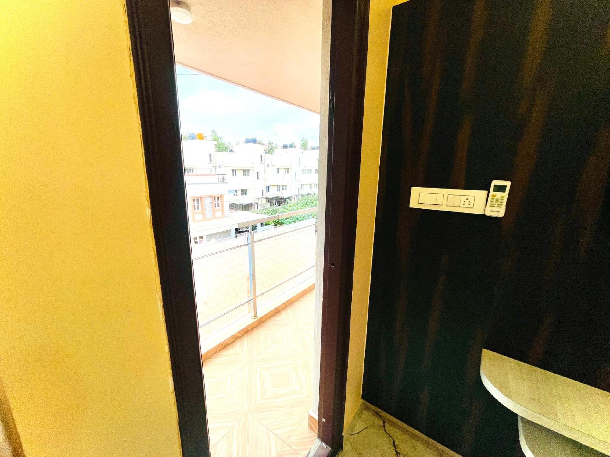 Aura By Agira Hotels Yelahanka エクステリア 写真
