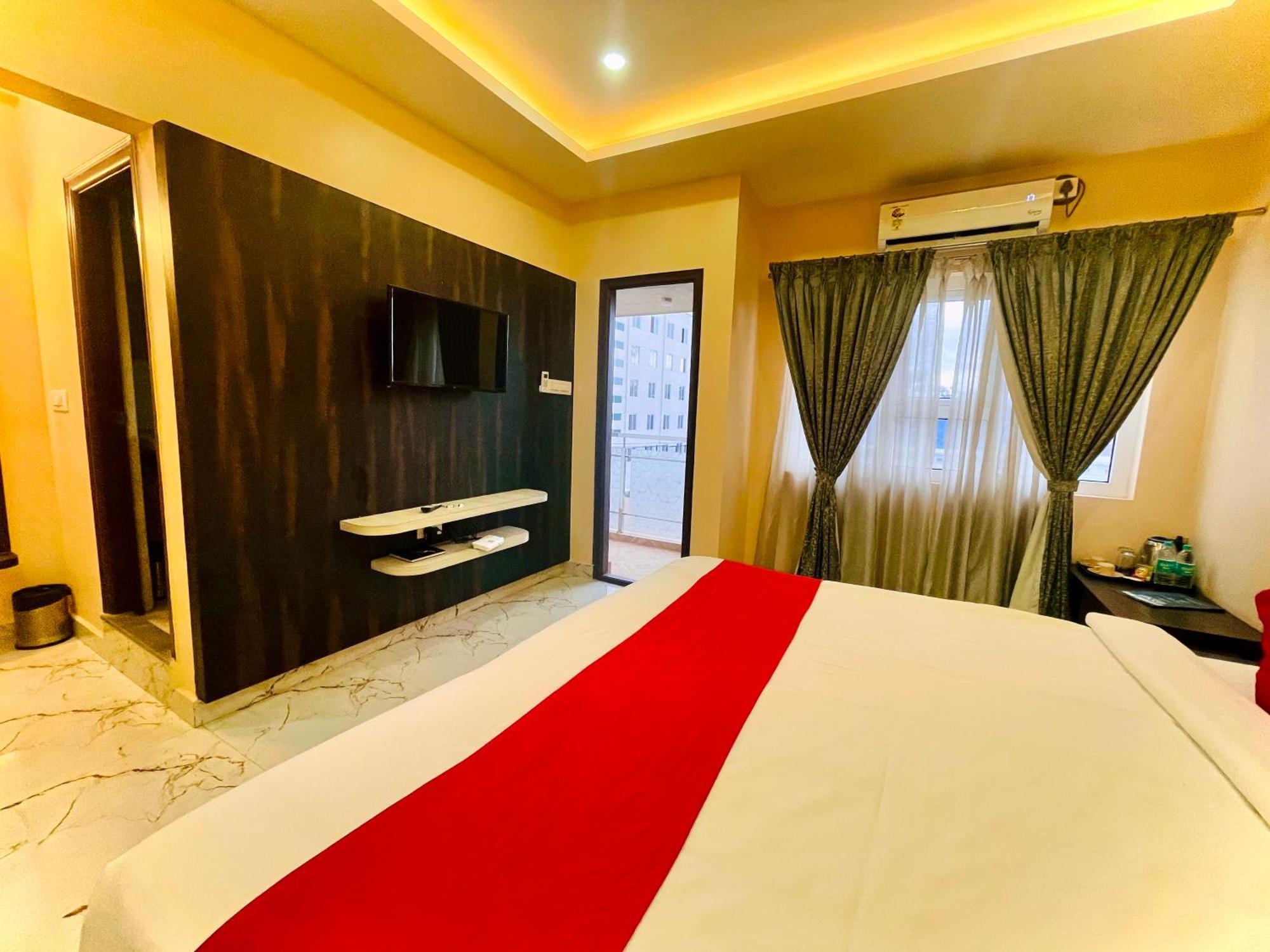 Aura By Agira Hotels Yelahanka エクステリア 写真