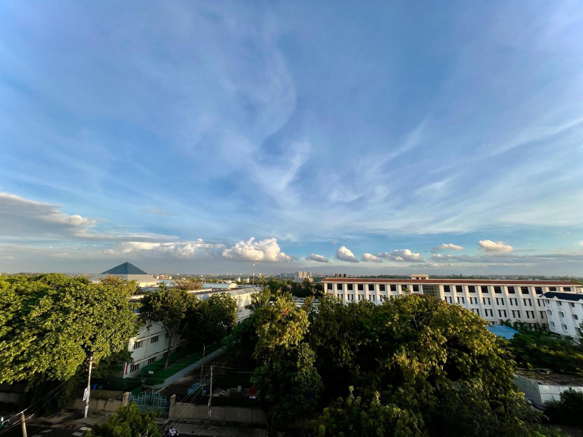 Aura By Agira Hotels Yelahanka エクステリア 写真